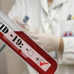 Accès équitable aux tests et recherche de contacts : la Fondation Rockefeller appuie l’Afrique Tests covid 19