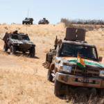 Le 33e RCP avec un groupement tactique Désert français en opération dans la région d’Hombori La FC G5 Sahel avec un groupement tactique Desert francais a la frontiere malo burkinabe