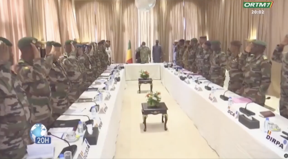 Rencontre avec les chefs militaires Rencontre avec les chefs militaires