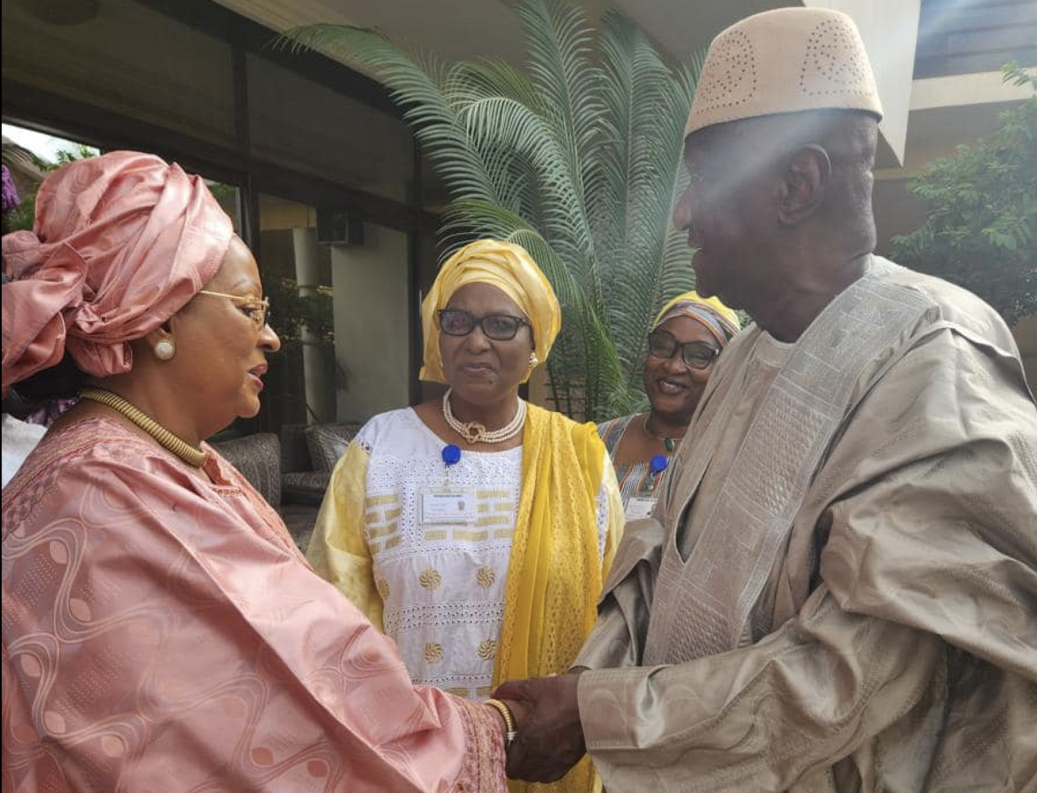 Lobbo Traoré et Ousmane Issoufi Maïga échangent sur le dialogue inter-malien.