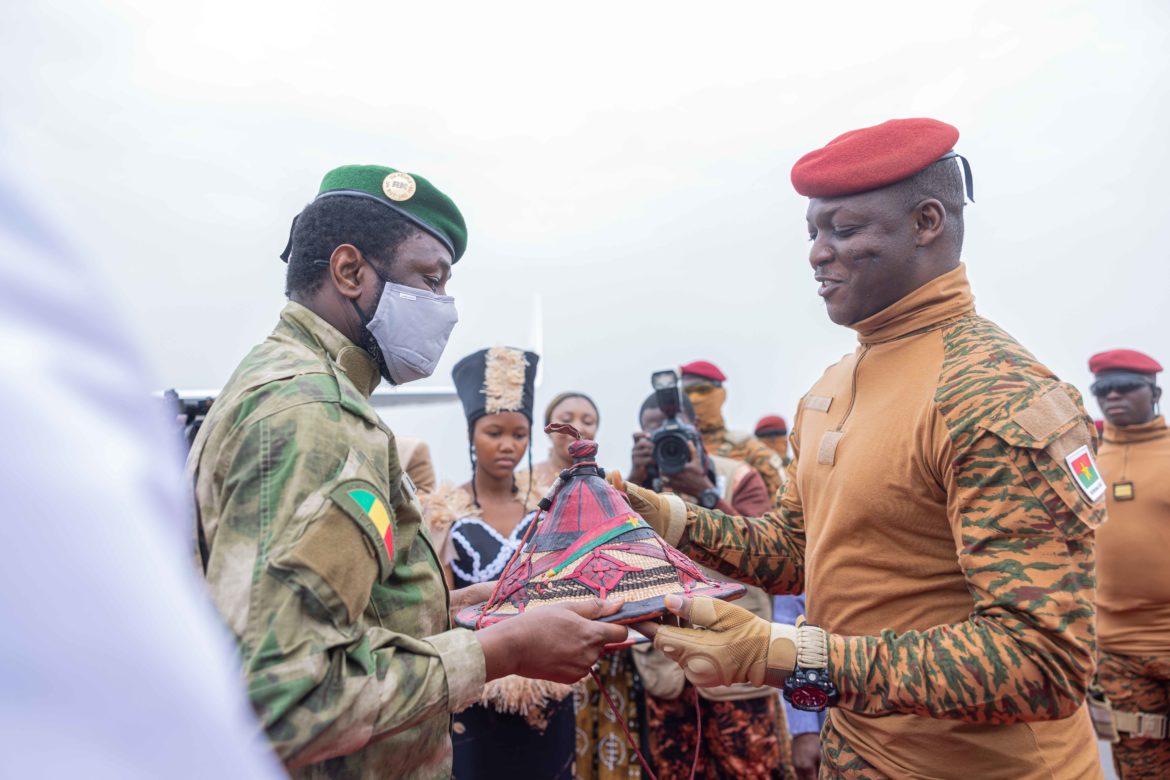 Visite du président de la transition