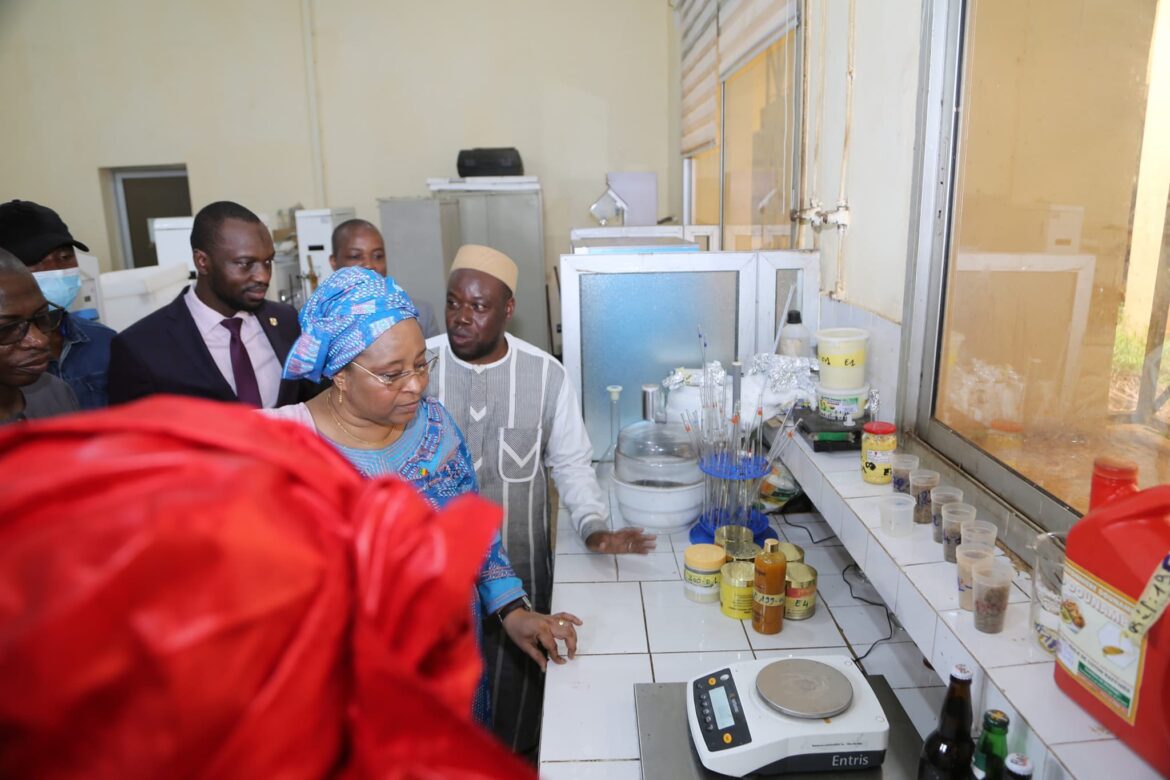 Ministre de santé, Assa Badiallo Touré