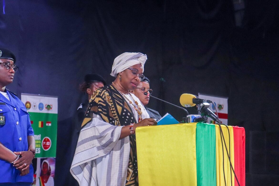 Ministre de la promotion de la femme, de l'enfant et de la famille