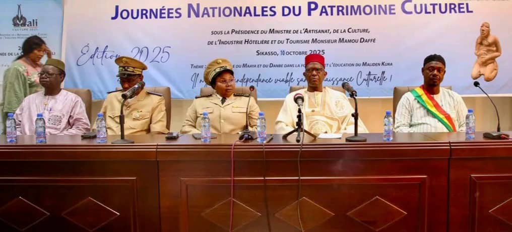 Conférence sur le Maaya et le dansé