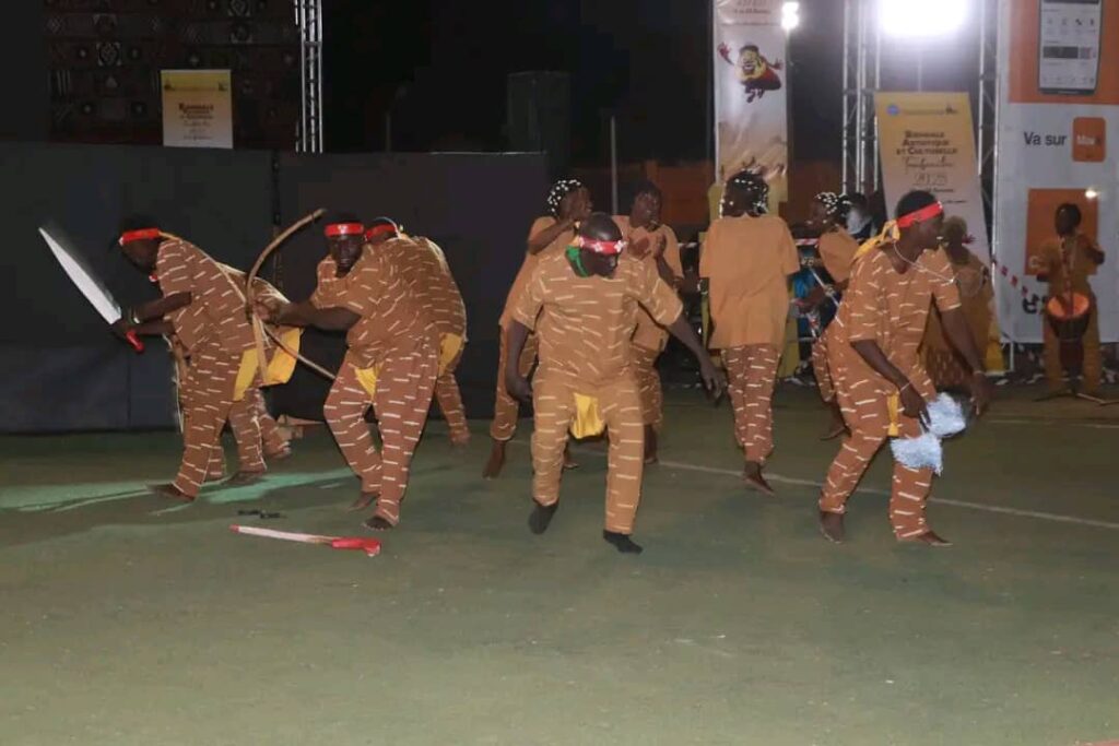 Danse traditionnelle de la troupe de Koulikoro