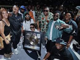 Tam Sir et la Team Paiya