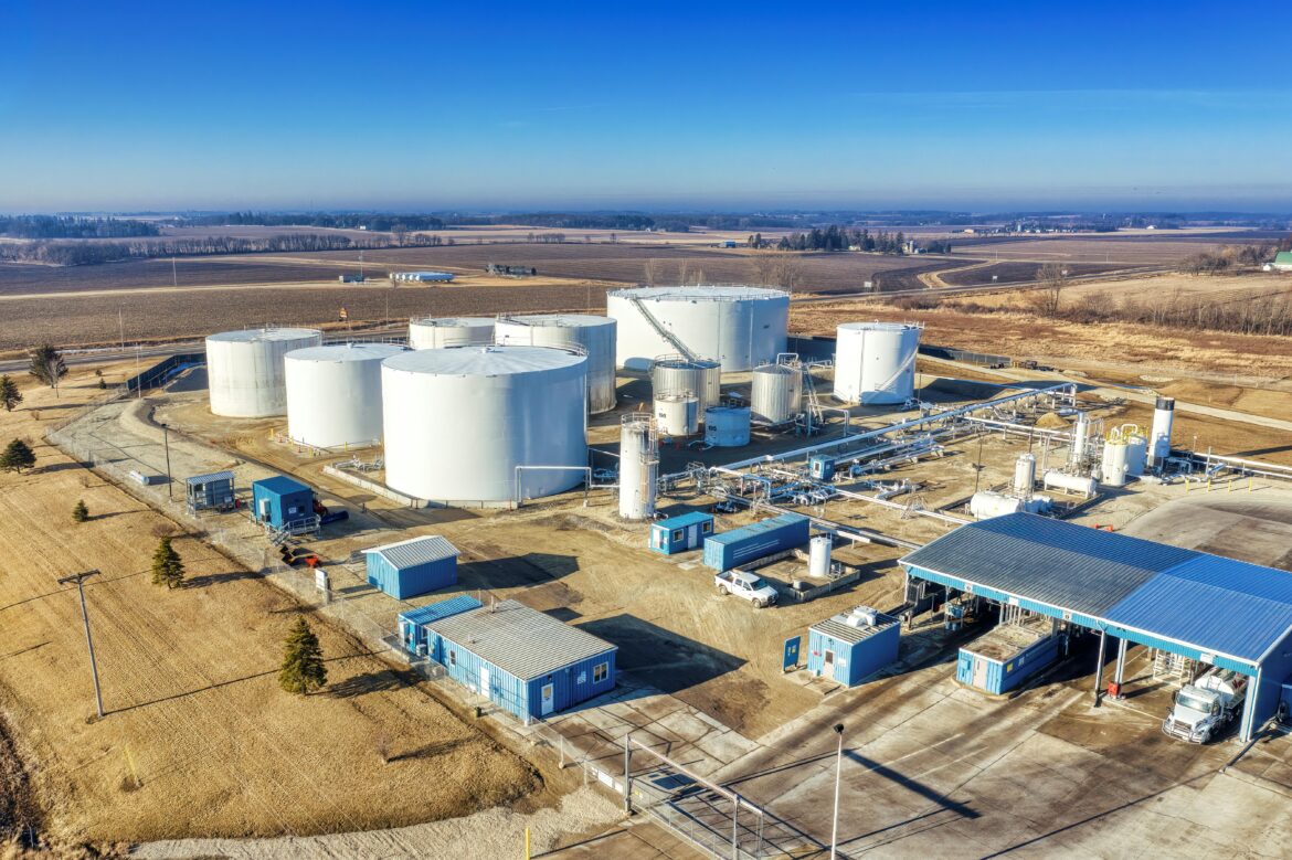 stock national de sécurité de produits pétroliers liquides et gazeux