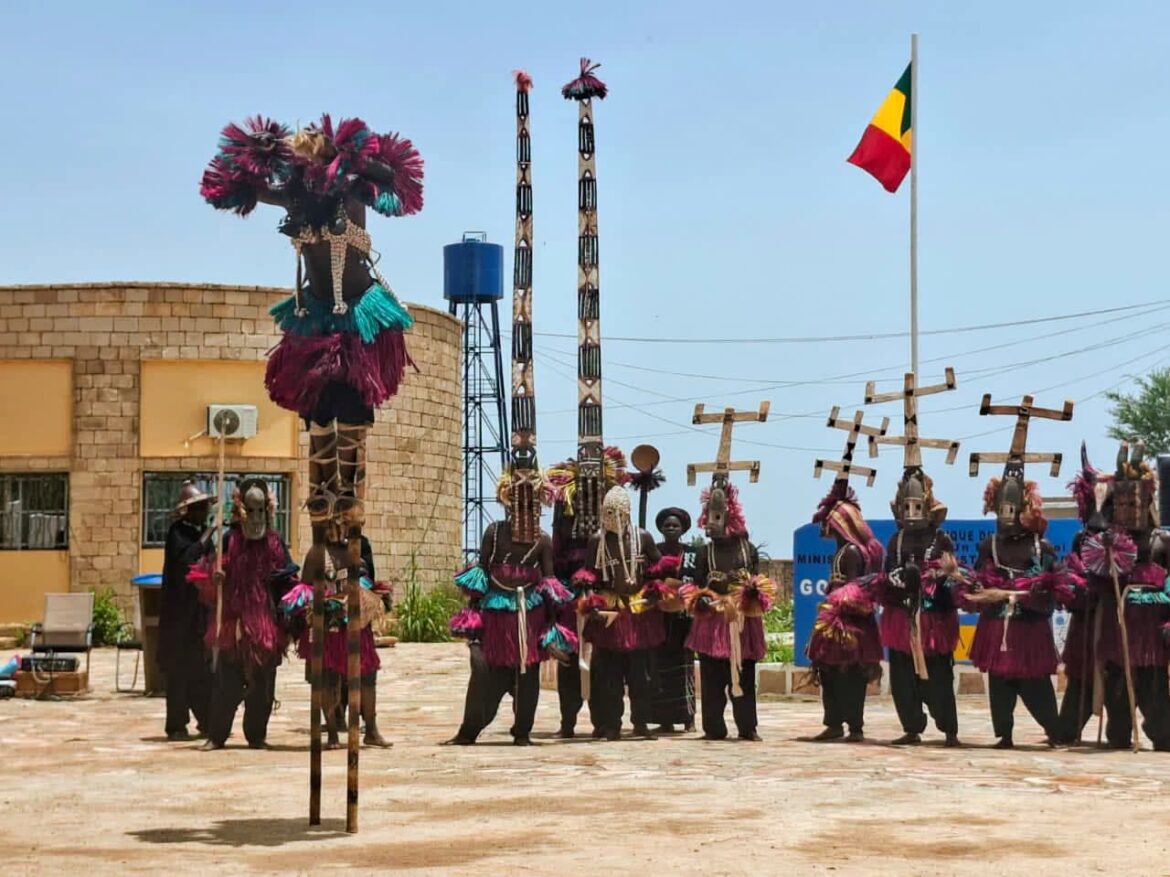 Falaises de Bandiagara dans le pays dogon au Mali