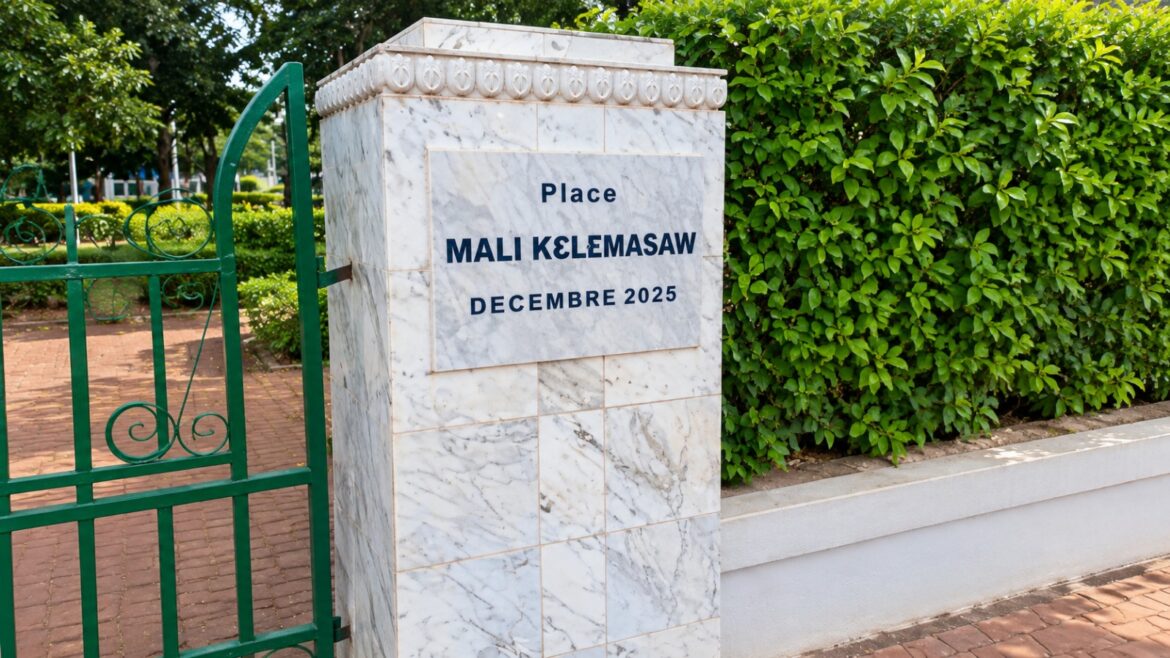 Place Mali Kɛlɛmasaw au Palais de Koulouba à Bamako