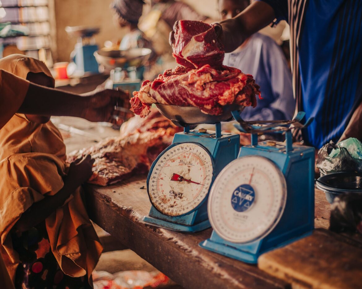 Marché à bétail au Mali et hausse du prix de la viande